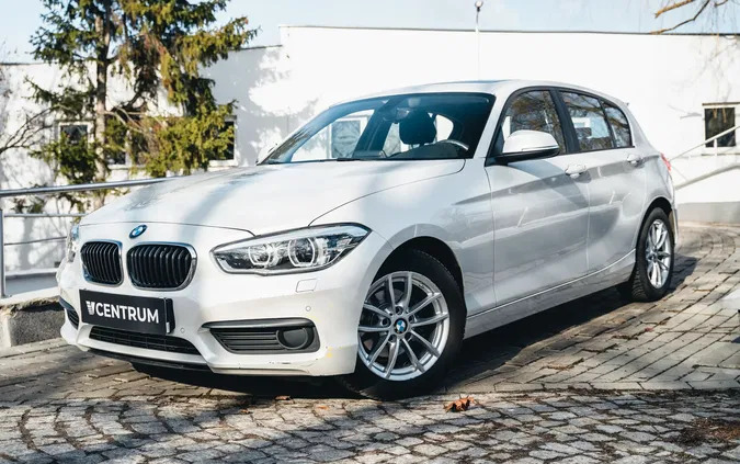 bmw seria 1 pińczów BMW Seria 1 cena 64900 przebieg: 52400, rok produkcji 2017 z Pińczów